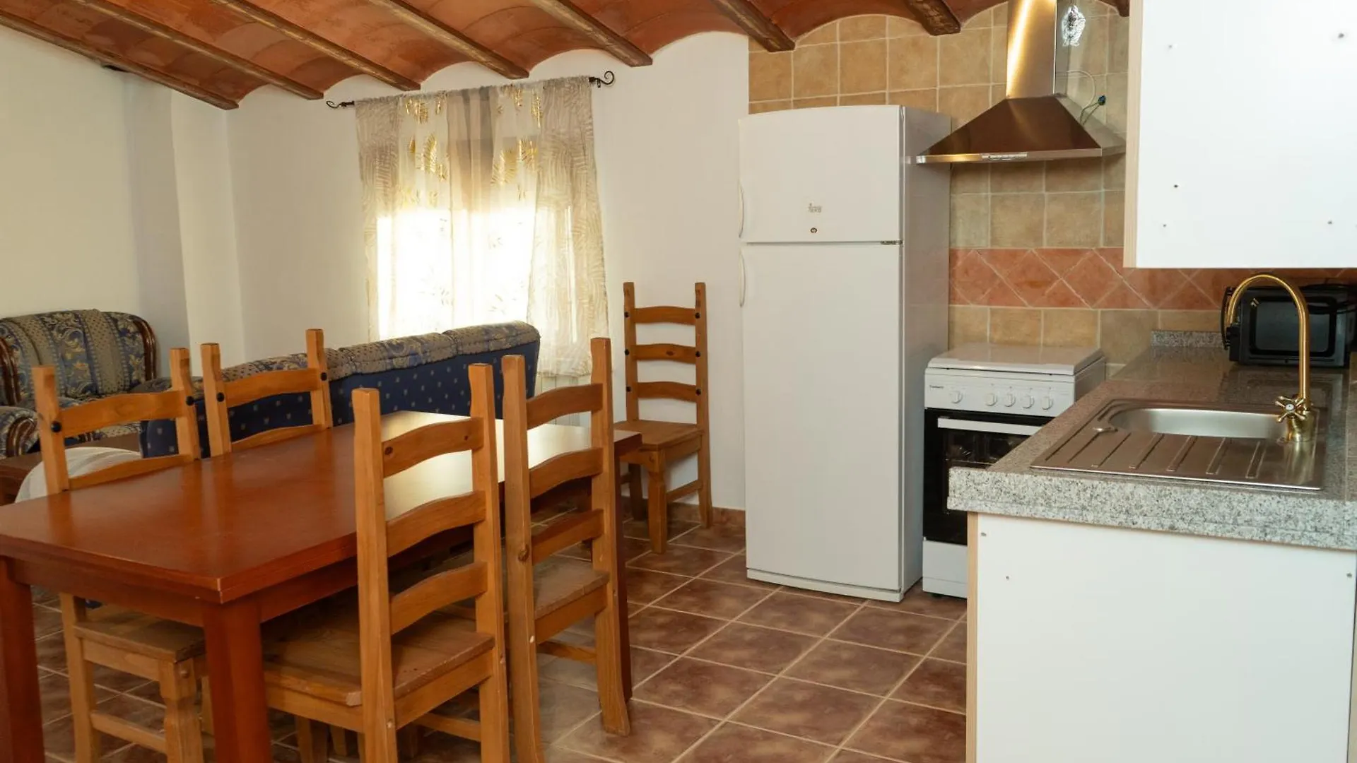 Hermosa Vista Pozo Alcon Chalet